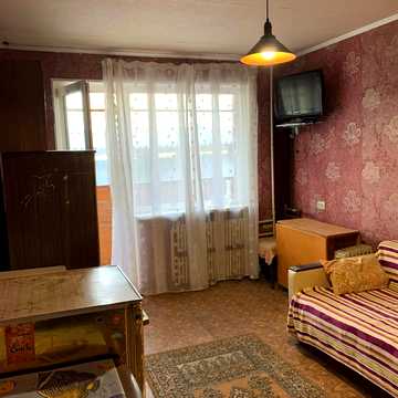 Івана Каркача бульв., 77