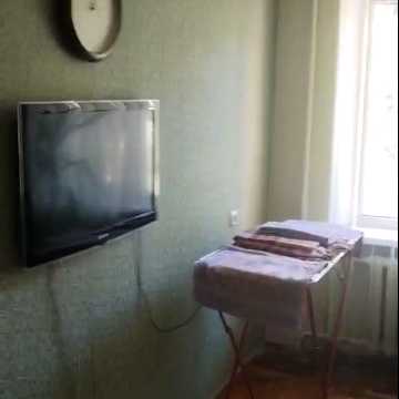 Зестафонська вул., 18