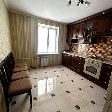 Чорновола вул., 65