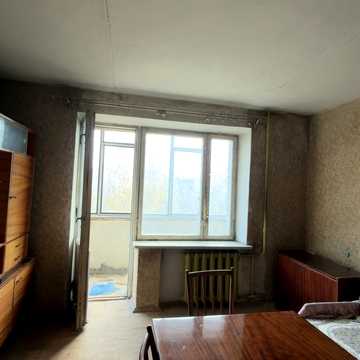 Плугова вул., 7