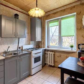 Леся Курбаса просп., 4