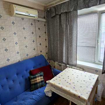 Оболонський просп., 31