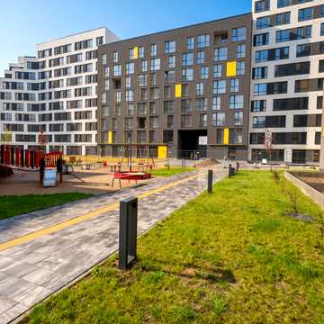 Новознесенська вул., (ЖК Вежа (будинок 2))