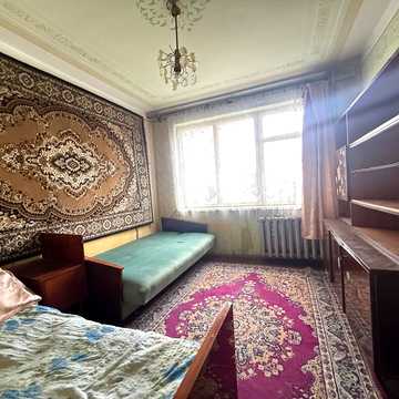 Пасічна вул., 98