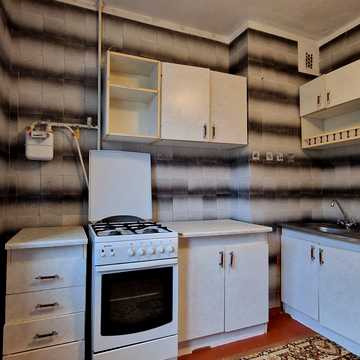 Героїв Крут вул., 85
