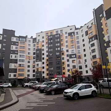 Олександра Довженка вул., 57