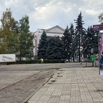Івана Сірка вул. (Ватутіна), 14