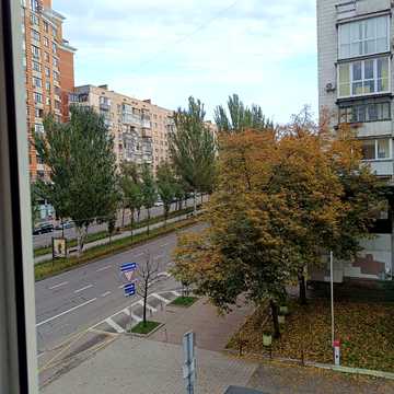 Лесі Українки бульв., 20/22
