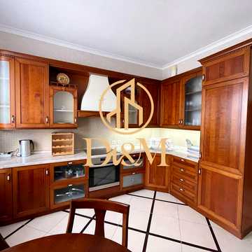 Шота Руставелі вул., 44