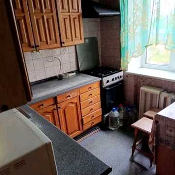 Будівельників вул., 22/11