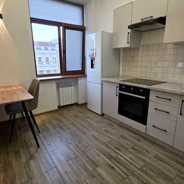 Університетська вул., 29