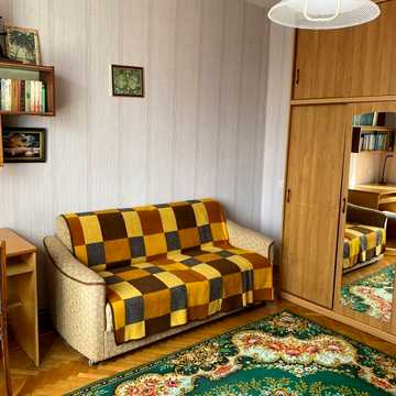 Івана Акінфієва вул. (Фучика), 1