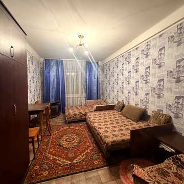 Привокзальна вул., 8