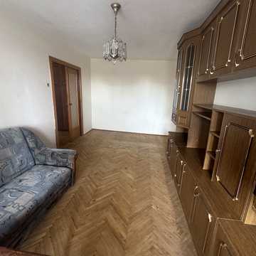 Володимира Великого вул. (Артема), 63
