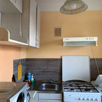 Мілютенка вул., 30/12