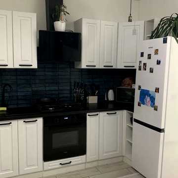 Степана Бандери вул., 75