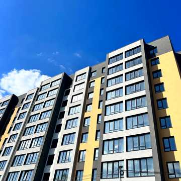 Романа Шухевича вул. (Курчатова), 8/2