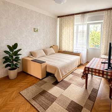 Стеценка вул., 1