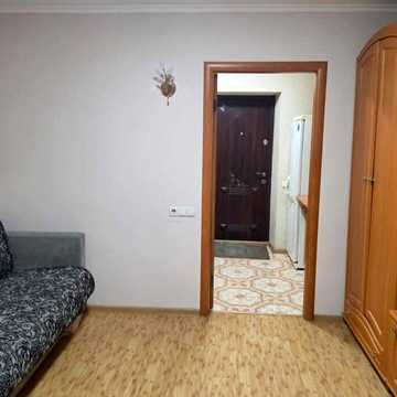 Злуки просп., 3