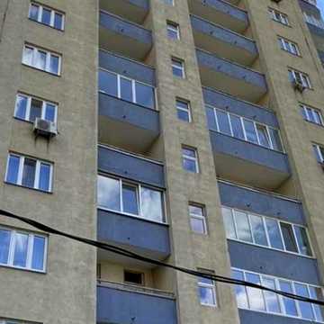 Ніжинська вул., 5
