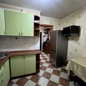 Йорданська вул. (Лайоша Гавро), 22-Б