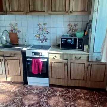 Милославська вул., 3