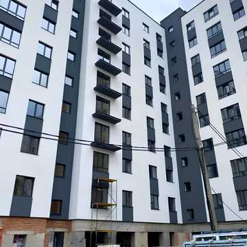 Дмитра Коцюбайла вул., (Будинок 1)