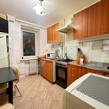 Мироненка вул., 12