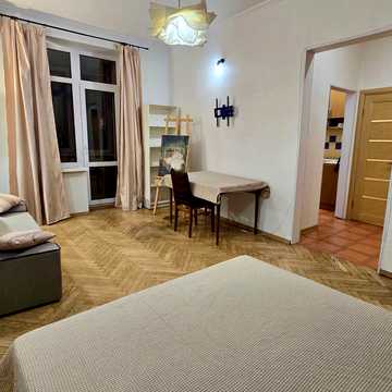 Бастіонна вул., 5/13