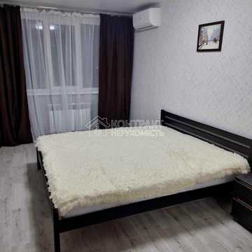 23 Серпня вул., 49в