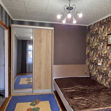 Вацлава Гавела бульв. (Івана Лепсе), 21-Б