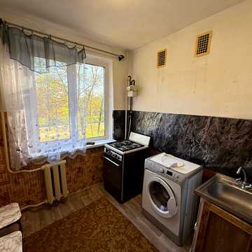Баленка вул., 8