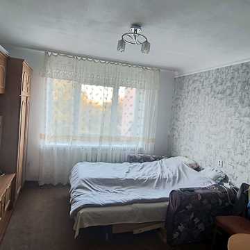 Ньютона вул., 111