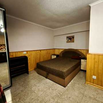 Миколи Вінграновського вул. (Пушкіна), 27