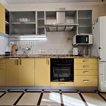 Урлівська вул., 34