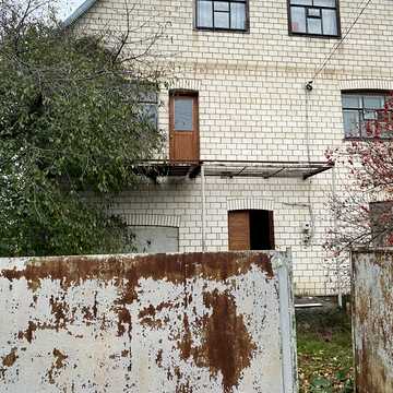 Гарника, 8