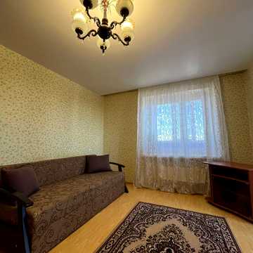 Харківська вул., 5