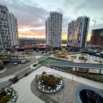 Микільсько-Слобідська вул., 10