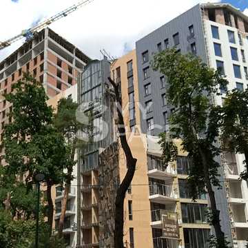 Львівська вул., 18-Б