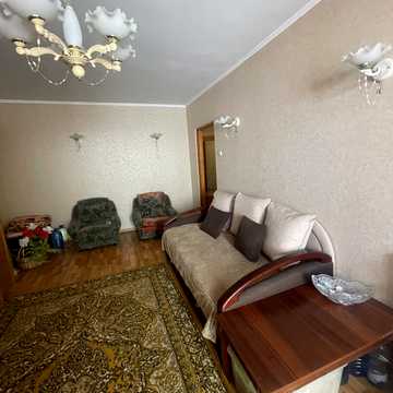 Героїв просп., 37