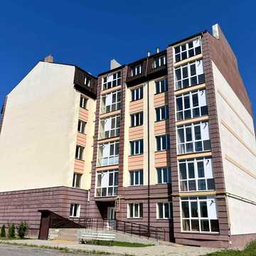 Миколи Леонтовича вул., (Будинок 1)
