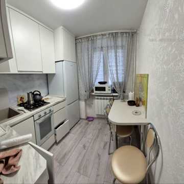 Леся Курбаса просп., 9-В