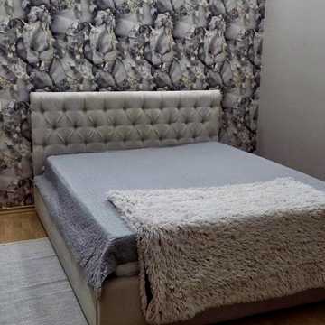 Ніжинська вул., 1