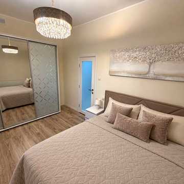Митрополита Володимира вул. (Генерала Петрова), 56
