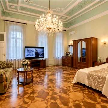 Гоголя вул., 6