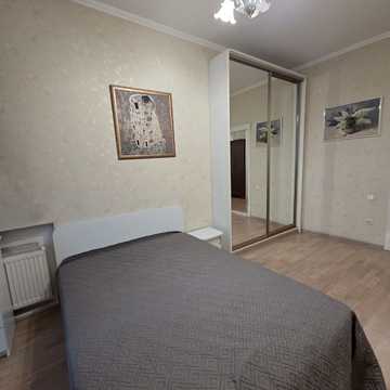 Леонтовича вул. (Бєлінського), 10