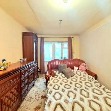 Незалежності просп., 56
