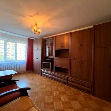Бреуса вул., 26