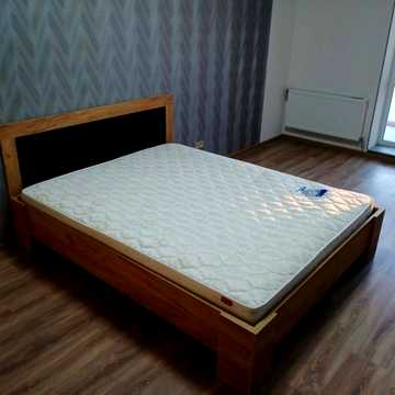 Одеська вул., 3/4