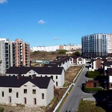 Гетьманська вул., 7